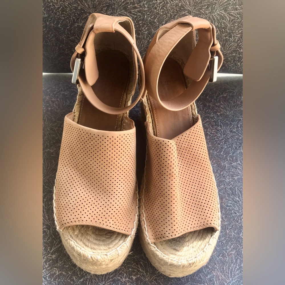 Marc Fisher LTD Adalyne Platform Wedge Sandals Size 8